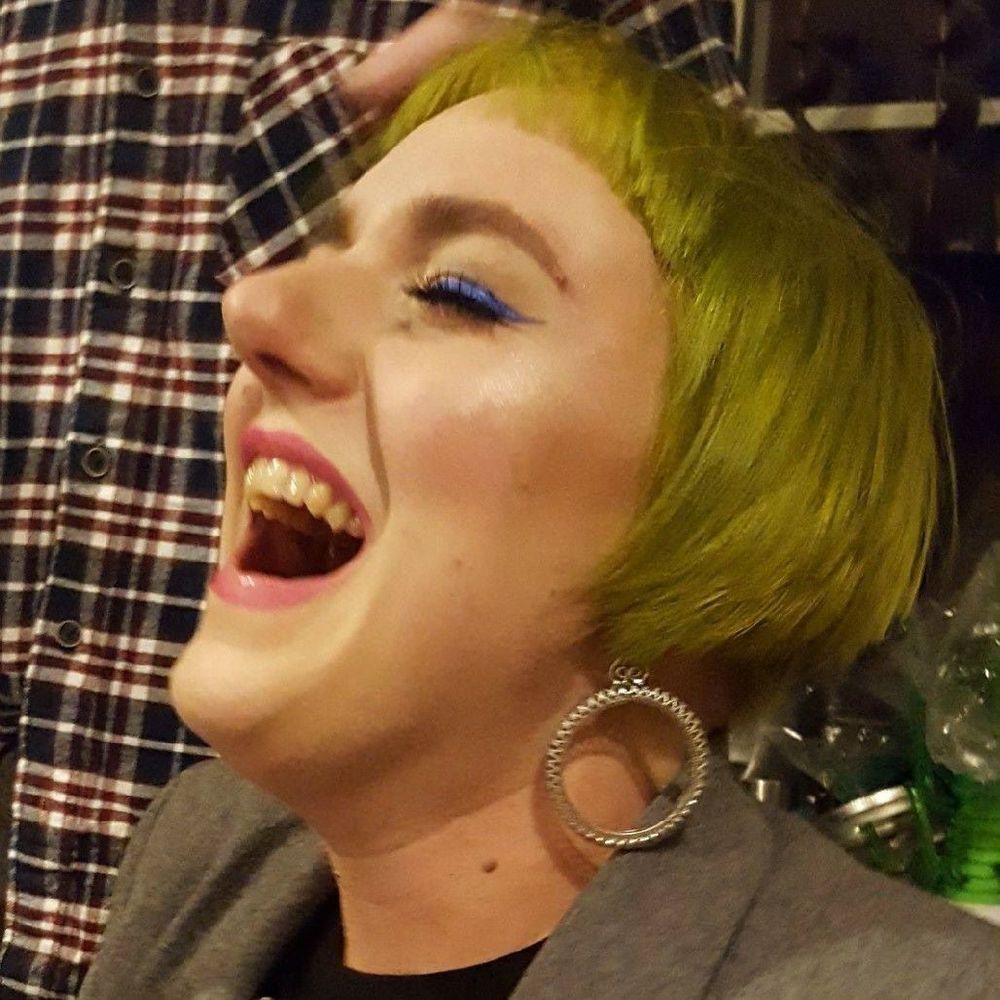 Meet your Posher, Madelyn